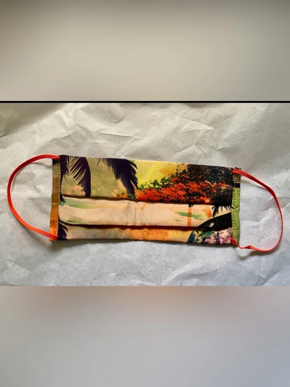 LE SUPERBE Silky Scenic TROPICAL Print Fabric FACE MASK O/S NWOT